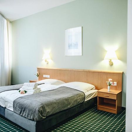 Hotel "Helle Mitte" Berlin Berlim Exterior foto